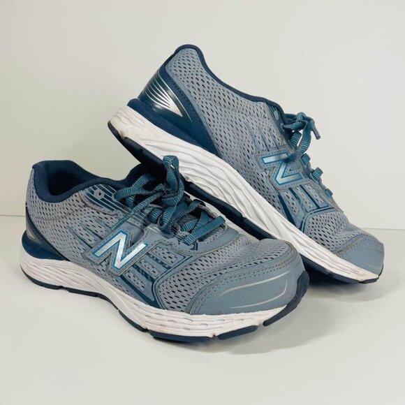 New Balance Running Shoes‎ Women's Size 4.5 - Picture 1 of 9